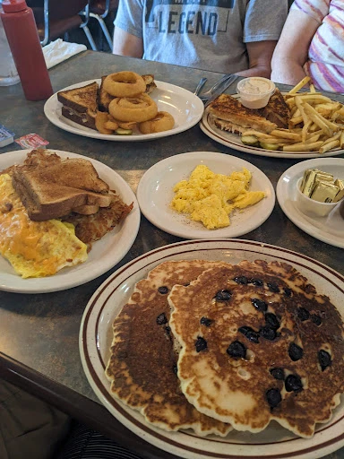 Log Cabin Restaurant & Lounge photo 1